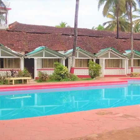 Colmar Beach Resort Majorda Exterior photo